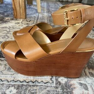 Michael Kors Abbott Brown Pecan Leather Platform Wedge Sandals Size 8